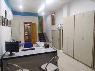 Local comercial en alquiler en Centro en Almería