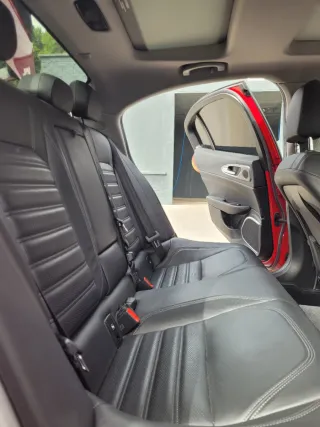 Alfa Romeo Giulia 2017