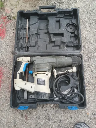 Martillo Eléctrico con Maletín