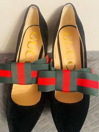 Tacchi Gucci n.38 neri con fiocco