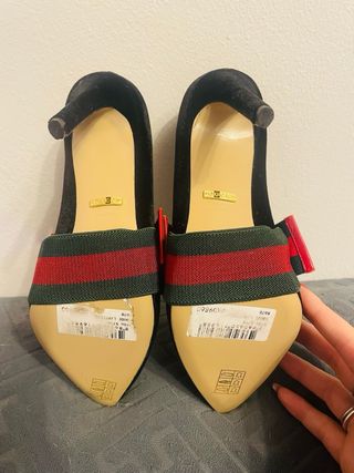 Tacchi Gucci n.38 neri con fiocco