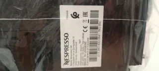 Cafetera Nespresso Negra Inissia