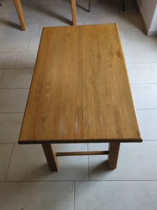 Mesa de centro de madera