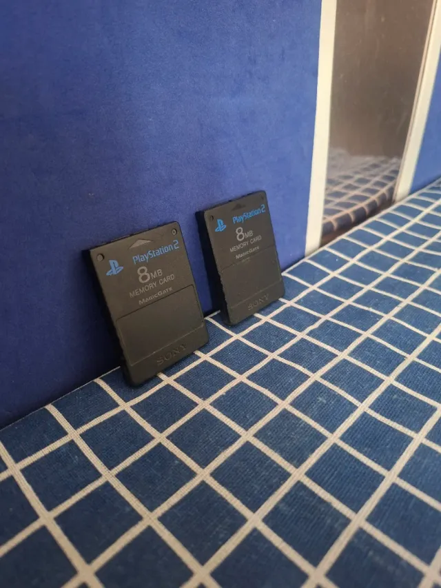 PS2 X2 ORIGINALES MEMORY CARDS