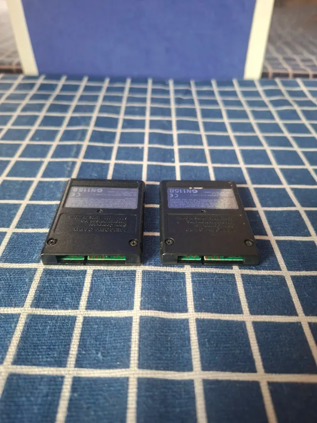 PS2 X2 ORIGINALES MEMORY CARDS