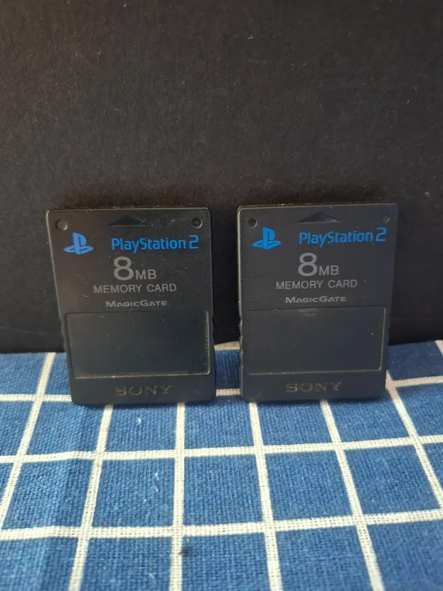 PS2 X2 ORIGINALES MEMORY CARDS