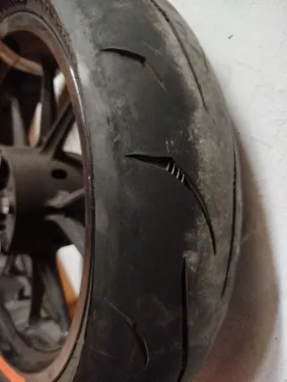 Llantas KTM Duke 125 (2018)