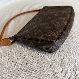 Borsa pochette a mano Louis Vuitton Accessories