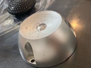 Alarma de ropa negra