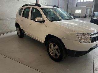 Dacia Duster 2011