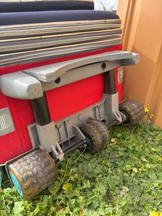 Maleta mediana ampliable