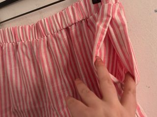 Shorts de rayas rosas y blancas