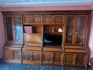 Mueble de salón de madera y cristal(no incluye tv)