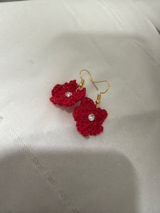 Pendientes artesanales flor roja