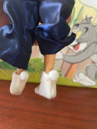 Muñeca Barbie Flavas Happy D Tracksuit