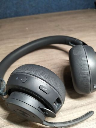 Auriculares Logitech Zone Wireless