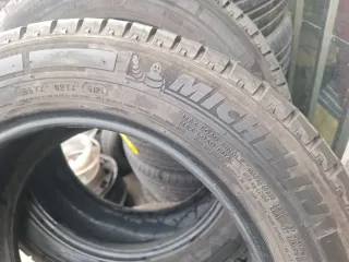 215 60 R17 C Michelin - 2 neumáticos +90%