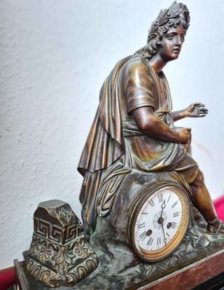 Reloj de sobremesa francés bronce 1830