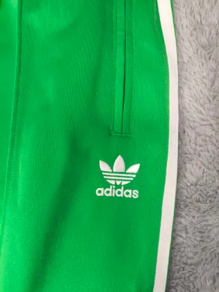 Pantalón Adidas Verde Talla M