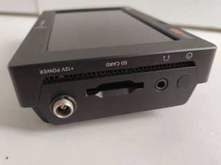 Blackmagic Video Assist 5 12G HDR