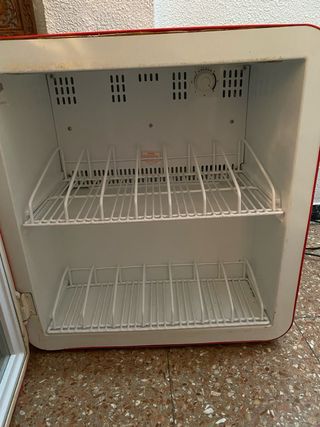 Nevera Coca Cola Roja