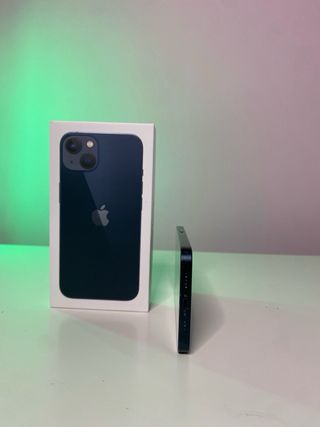 iPhone 13 Midnight