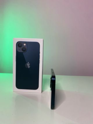 iPhone 13 Midnight