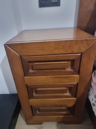 Armario, cabecero y 2 mesitas de noche