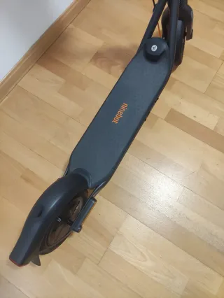 Patinete Eléctrico Negro