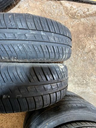 Neumático Dunlop 175/65R14 82T Street Response 2