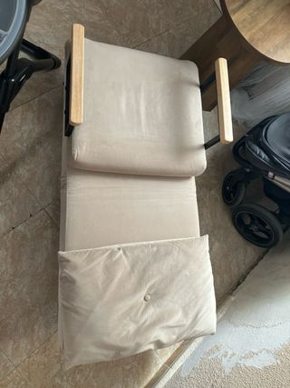 Sillón Cama Beige Tela y Madera