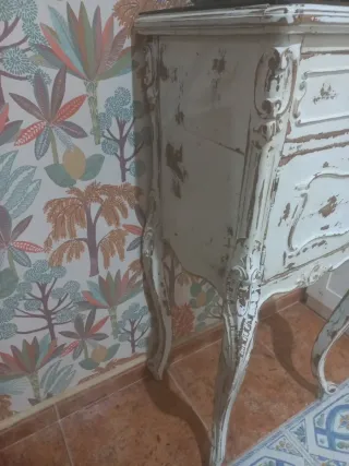 Mesita Auxiliar Antigua Renovada