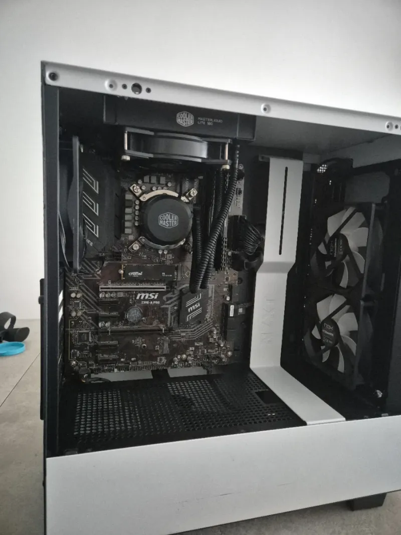 PC Gaming i5 9600k 16GB RAM SSD 500GB afbeelding 5