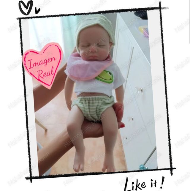 Bambina reborn in silicone flessibile