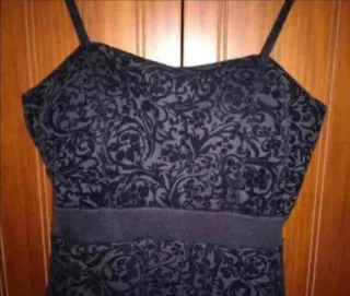 Vestido fiesta terciopelo devoré floral negro