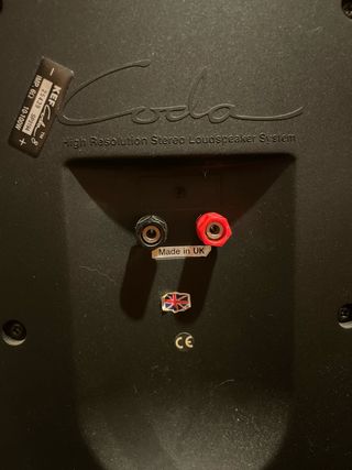 Altavoces KEF Coda 8 Negros