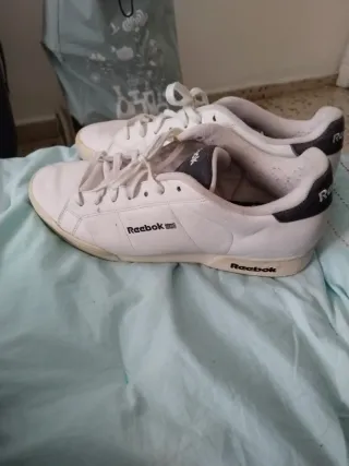Zapatillas Reebok Blancas y Negras