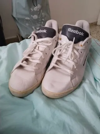 Zapatillas Reebok Blancas y Negras