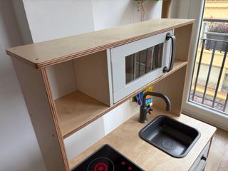 Cocina infantil de madera