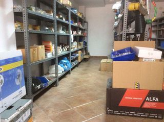 Local comercial en venta en Parque de la Paloma en Benalmádena