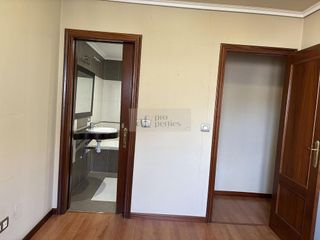 Piso en venta en Teis en Vigo