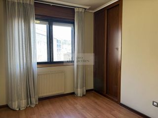 Piso en venta en Teis en Vigo