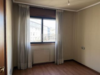 Piso en venta en Teis en Vigo