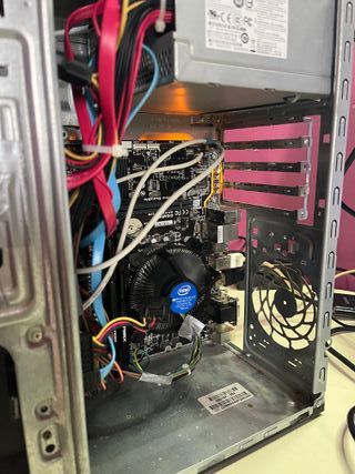 Torre PC HP Pavilion i5 6ª Gen 8GB RAM