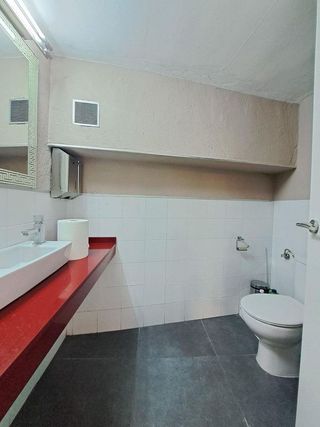 Local comercial en venta en Requena