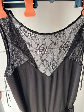 Mono stradivarius negro talla M de tirantes