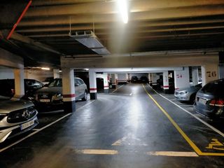 Garaje en venta en Barrio de Abando en Bilbao