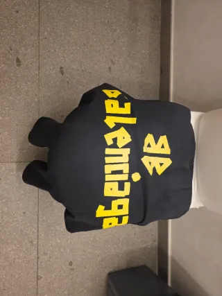 Camiseta Balenciaga Negra Beige Original