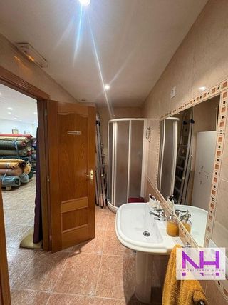 Local comercial en venta en Zona Piscinas en Burriana