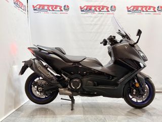 Yamaha TMAX 560 2024 - 8.627 km